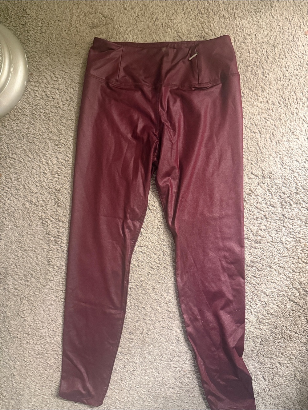 Shiny tahari Leggings in Deep Burgundy